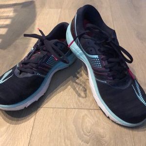 Brooks PureCadence 6